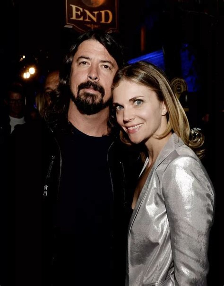 Capturing Moments: The Story Behind Jennifer Youngblood and Dave Grohl Pictures