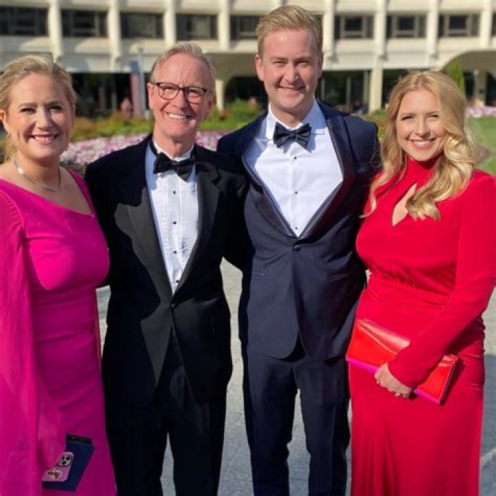 Fox News Reporter Phil Keating: Unveiling the Man Behind the News