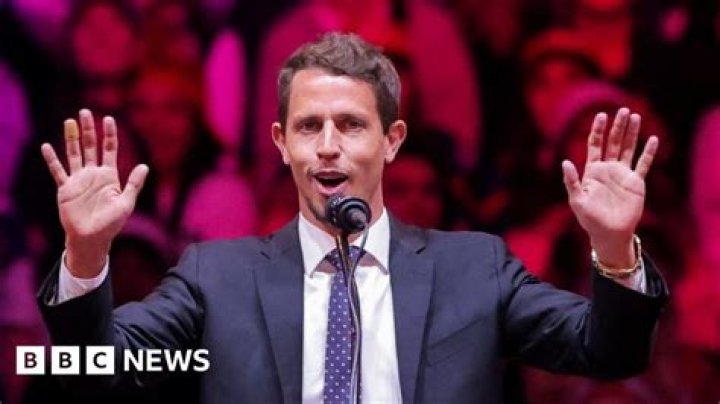 Tony Hinchcliffe's Father: A Glimpse into the Life of a Comedian's Patriarch